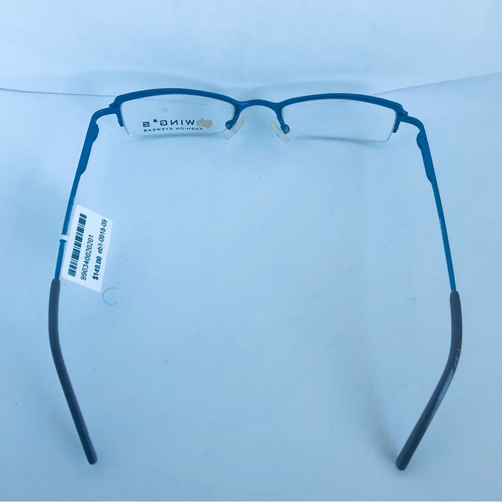 Glasses - Picture 3 of 6